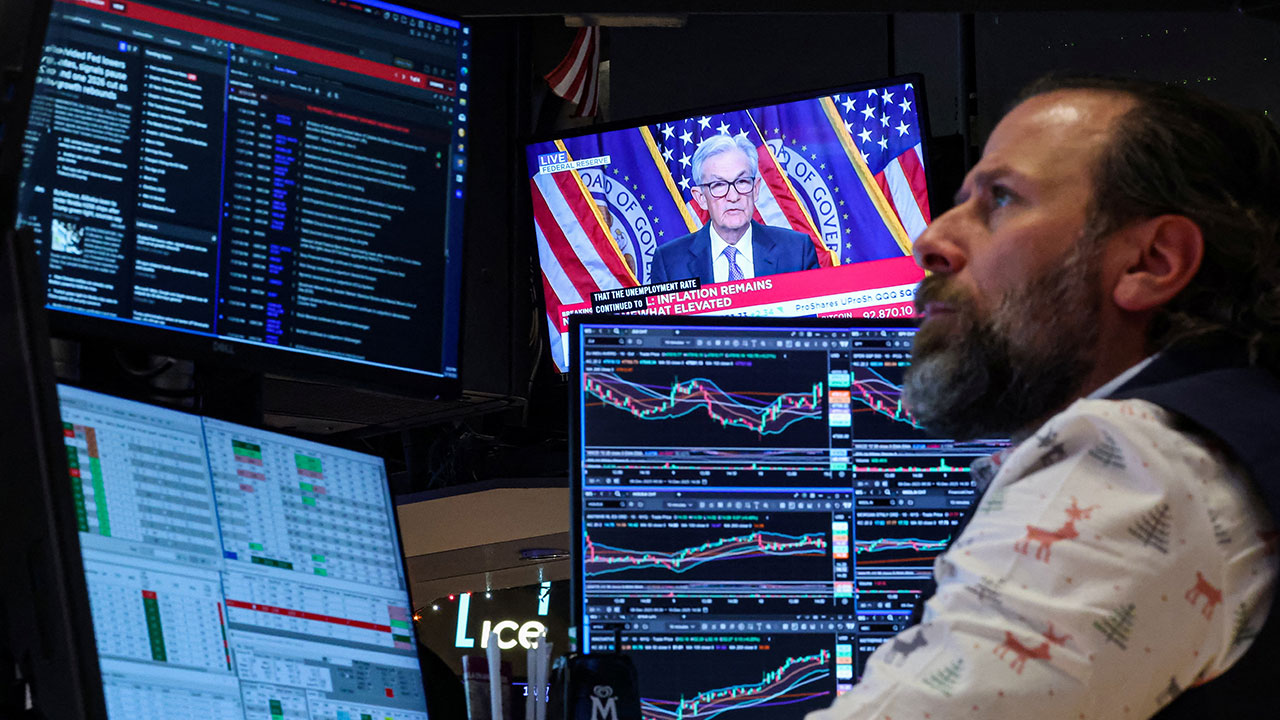 뉴욕증시, 오라클 쇼크에 기술주보다 우량주‥다우 신기록 마감