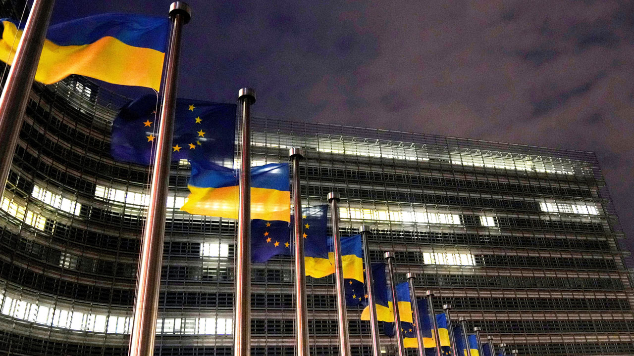 "우크라 종전안에 2027년 1월까지 EU 가입 포함"