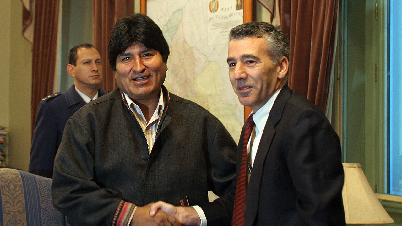 '계엄 목격' 미대사 "공동정부? 한덕수에 물으니 '대통령은 한 분뿐'"