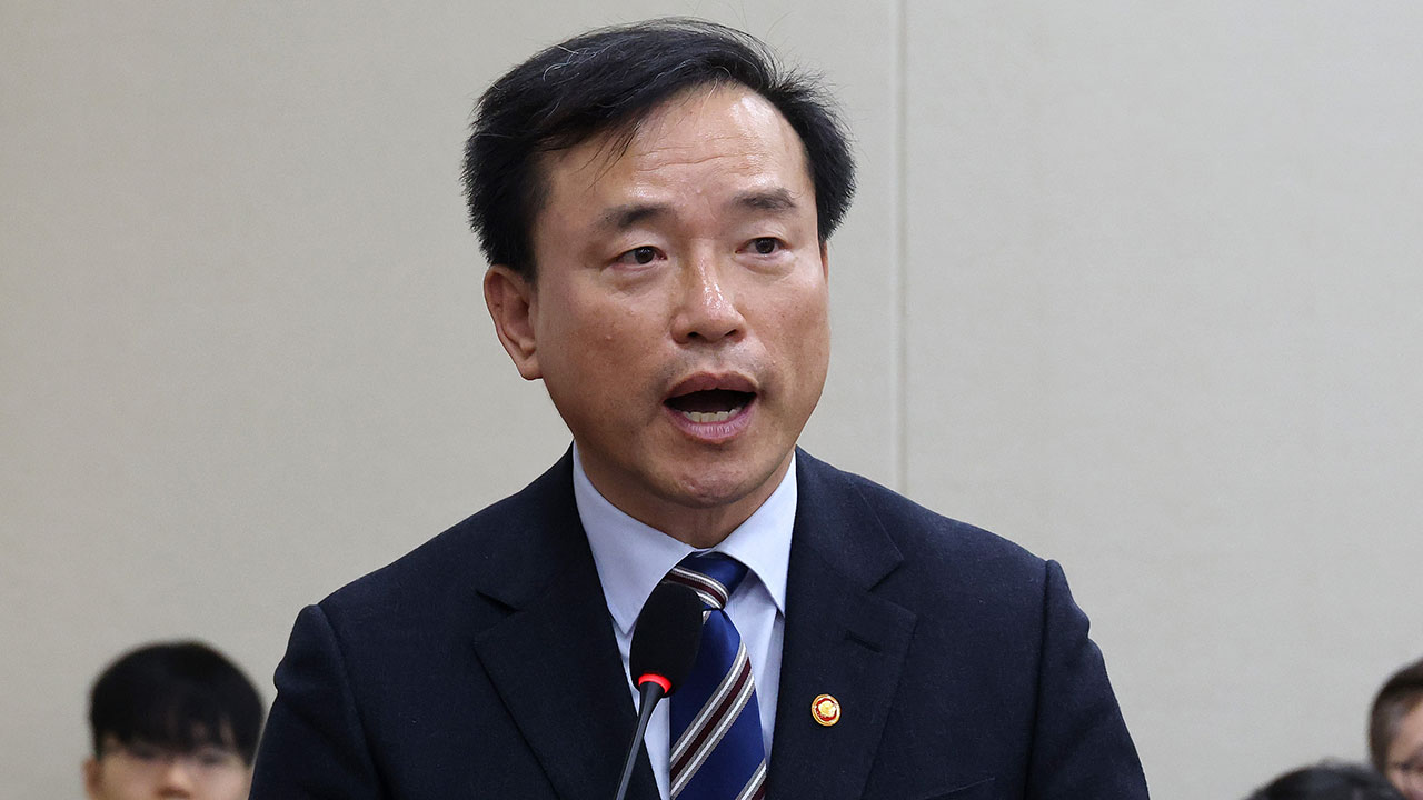 김종철 방미통위원장 "'월드컵 중계권 재판매' 행정지도권 행사"