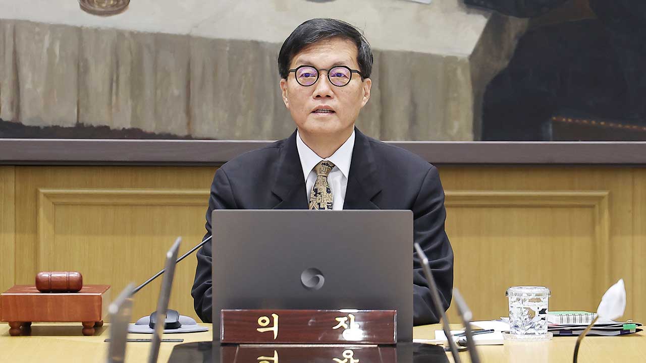 이창용 "공급 충격 일시적일 때 금리로 대응하지 않는 게 바람직"
