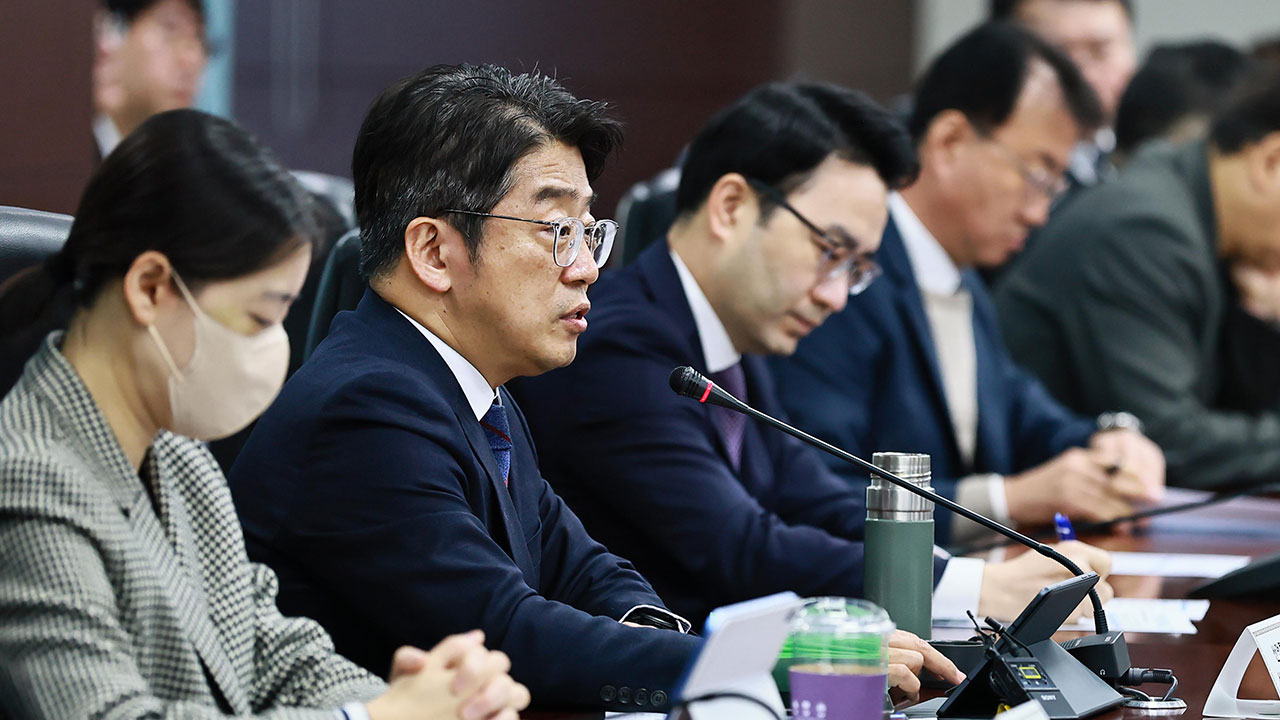 정부 "국제유가 100달러 아래 돼야 최고가격제 해제 검토"