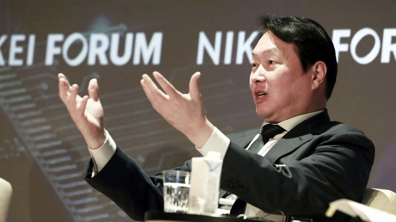 SK 최태원 "반도체 차기 공장 입지는 종합적으로 고려해 결정"