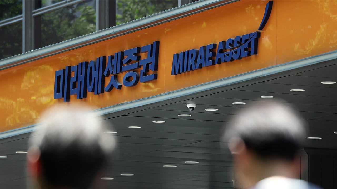 "'스페이스X' 0주" 충격에 부회장 공식 사과 "금전적 보상 방안 검토"