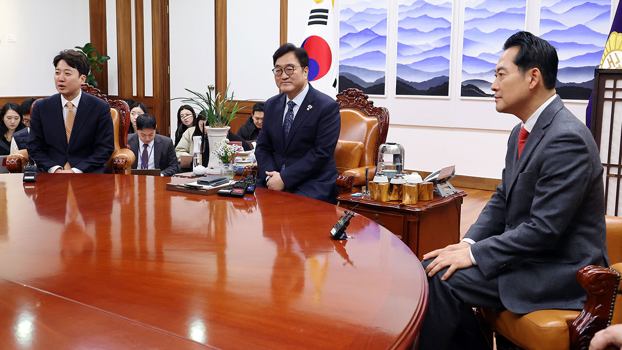 장동혁·이준석, 우원식 의장 항의 방문‥"민주당 일방적 법안 강행 처리 안 돼"