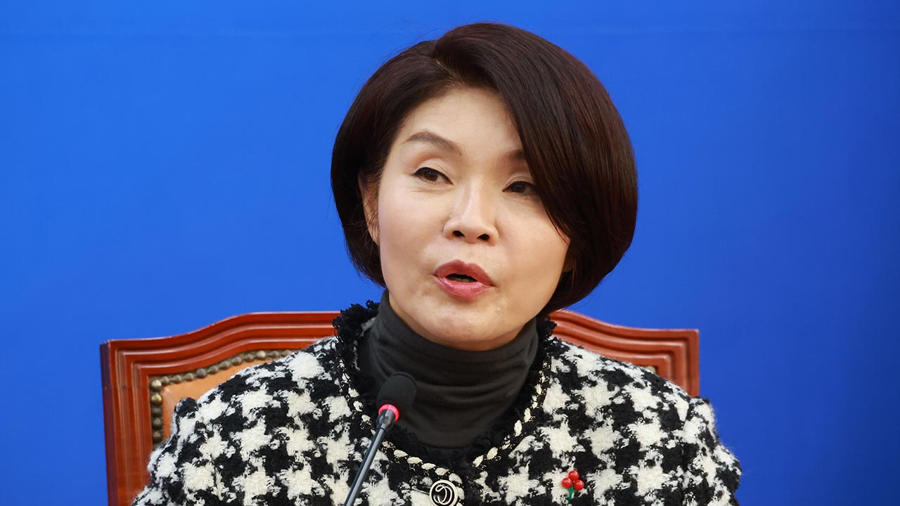 한정애, '채용절차 공정화법' 발의‥ "심우정 자녀 특혜 채용 방지"