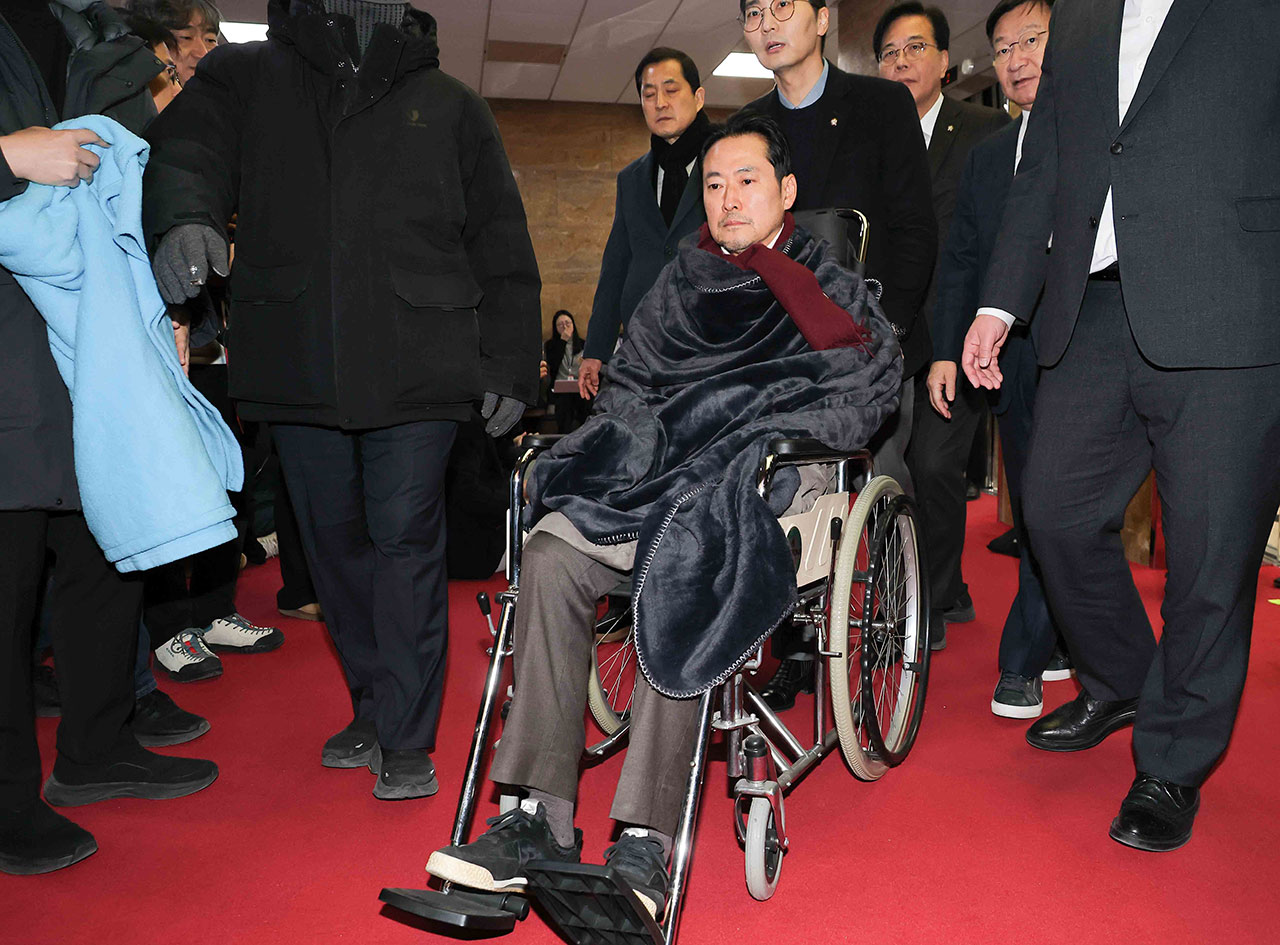 장동혁 8일째 단식 중단‥"더 길고 큰 싸움 위해 단식 중단"