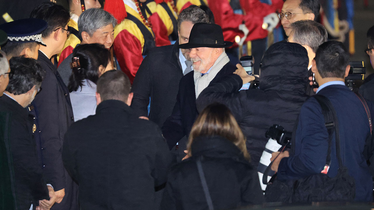 이 대통령 "나의 영원한 동지, 룰라 브라질 대통령 환영"