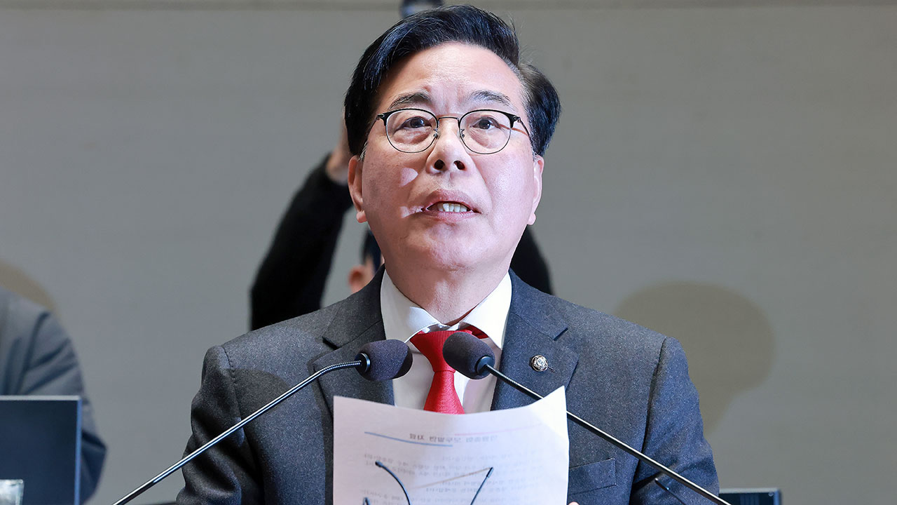 송언석 "12·3 계엄 사과·반성 다시 밝혀야‥윤석열, 당과 무관"