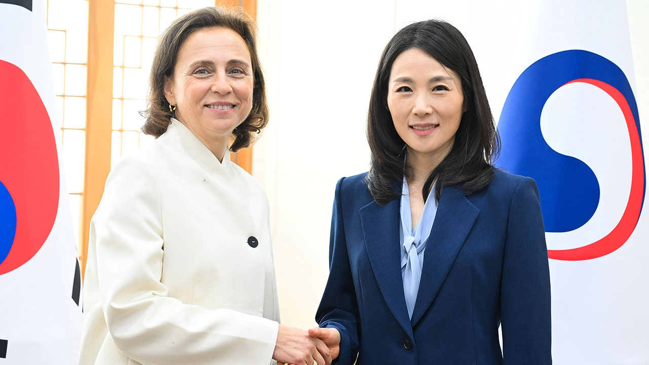 김진아 외교2차관, 유럽연합 사무총장과 '공급망 안정' 협력 논의