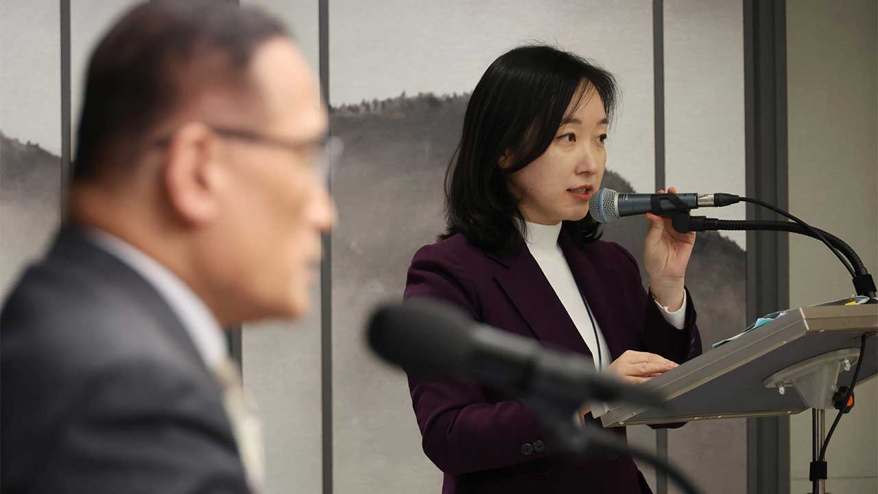 청와대 신임 대변인에 전은수 발탁‥강유정 수석대변인으로