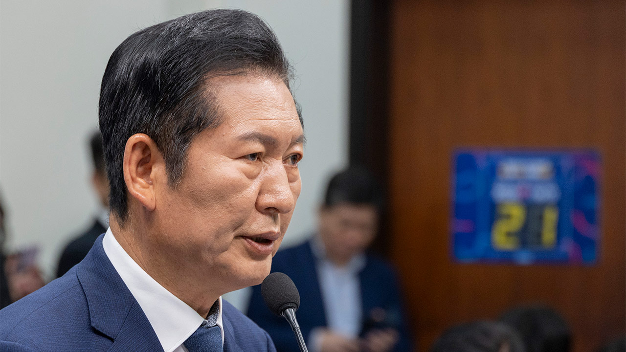 정청래 '국민 배당금제' 선긋기‥"당과 논의 없었어"