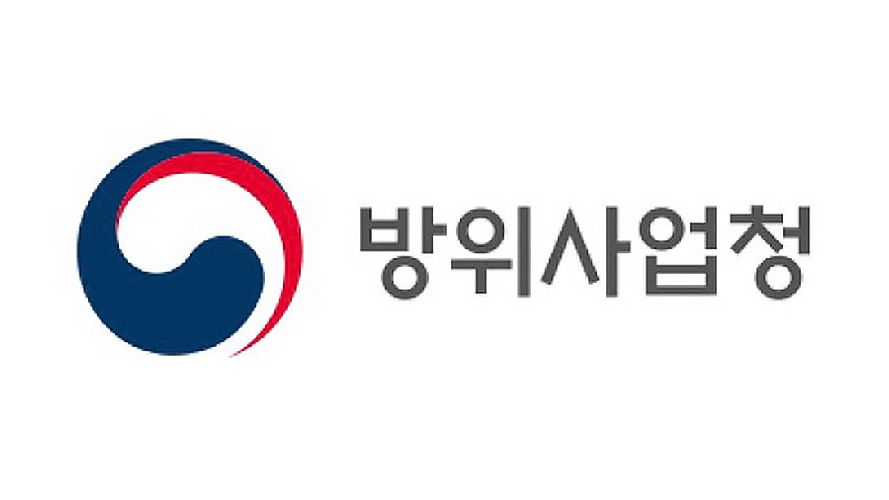 군, '현대전 핵심' 자폭드론 맞부딪쳐 파괴할 요격드론 신속개발