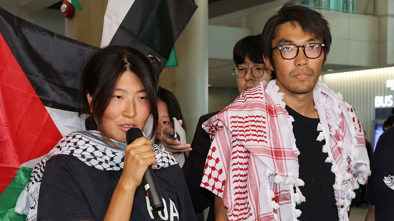 외교부, 가자지구행 활동가 '이스라엘군 구타' 증언에 "철저 조사 촉구"