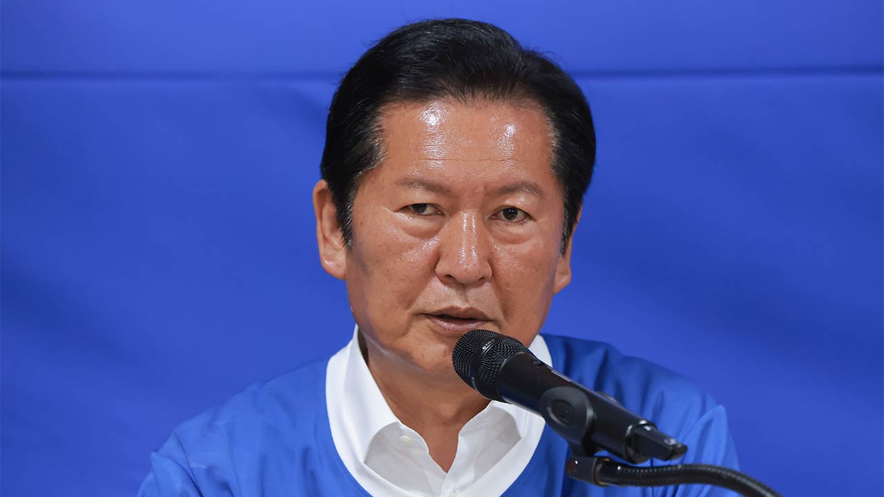 정청래 "감옥 3인방이 대통령 흔들고 대한민국 과거 후진시키려 해"