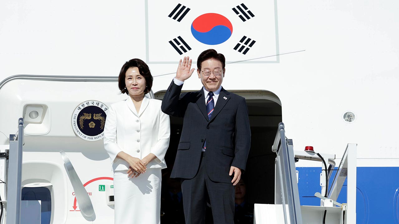 내일 이 대통령 공항도착 환영 행사에 김민석·정청래 참석