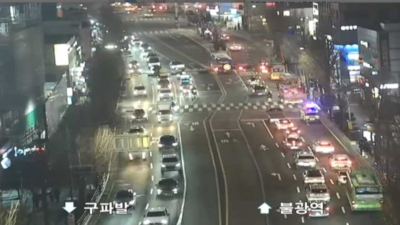 서울 은평구서 추돌 차량 인도로 돌진‥30대 여성 중상