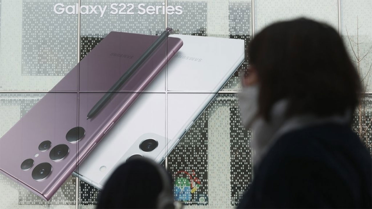 갤럭시S22 소비자 공동소송 항소심서 강제조정‥삼성, 1억 지급