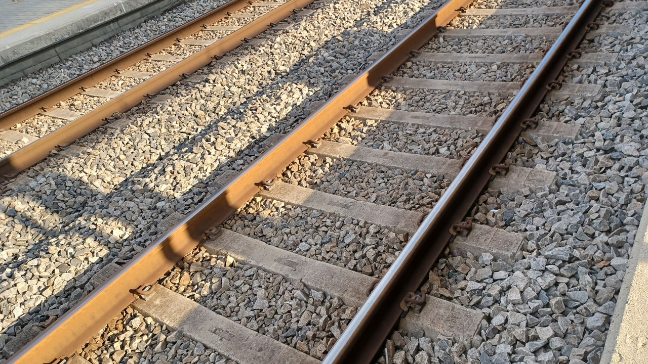 전북 남원역서 선로 추락한 90대 남성 사망