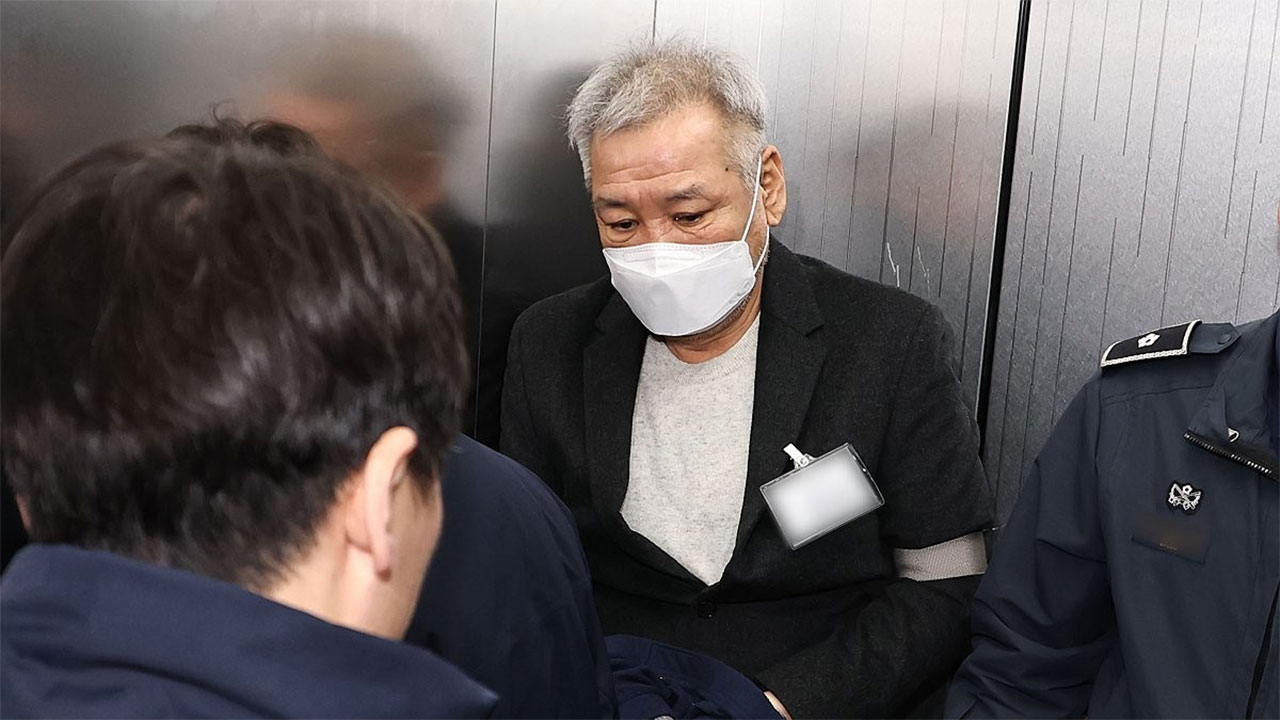 김건희 특검, '건진법사' 전성배 항소심서 징역 8년 구형