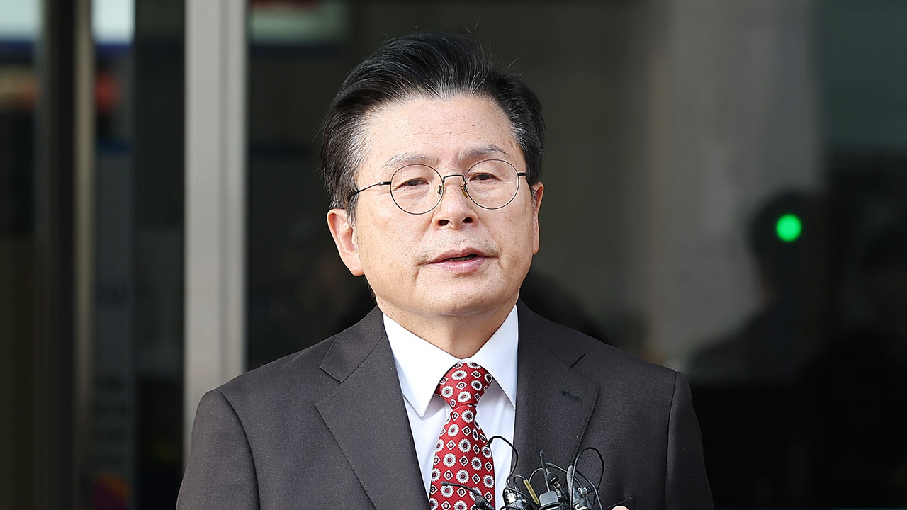 '내란선동' 황교안, '기피' 끝에 6개월만 첫 재판