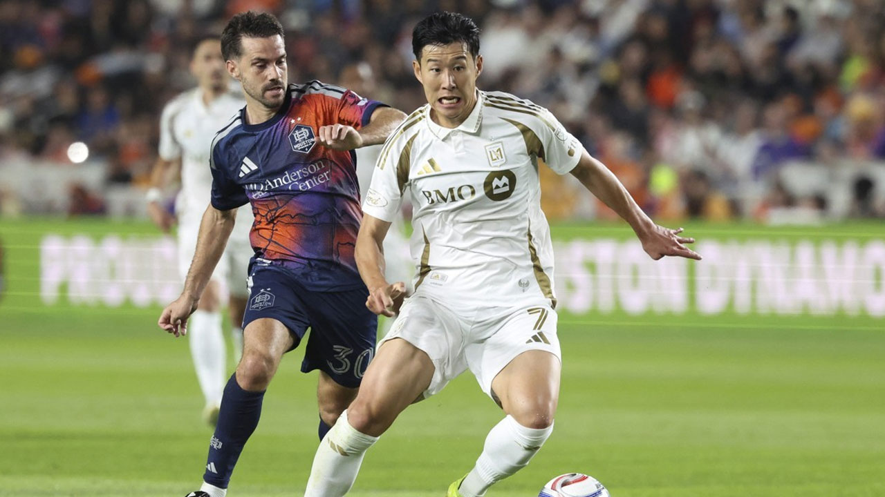 손흥민, 시즌 5호 도움에 2명 퇴장 유도‥LAFC 개막 2연승