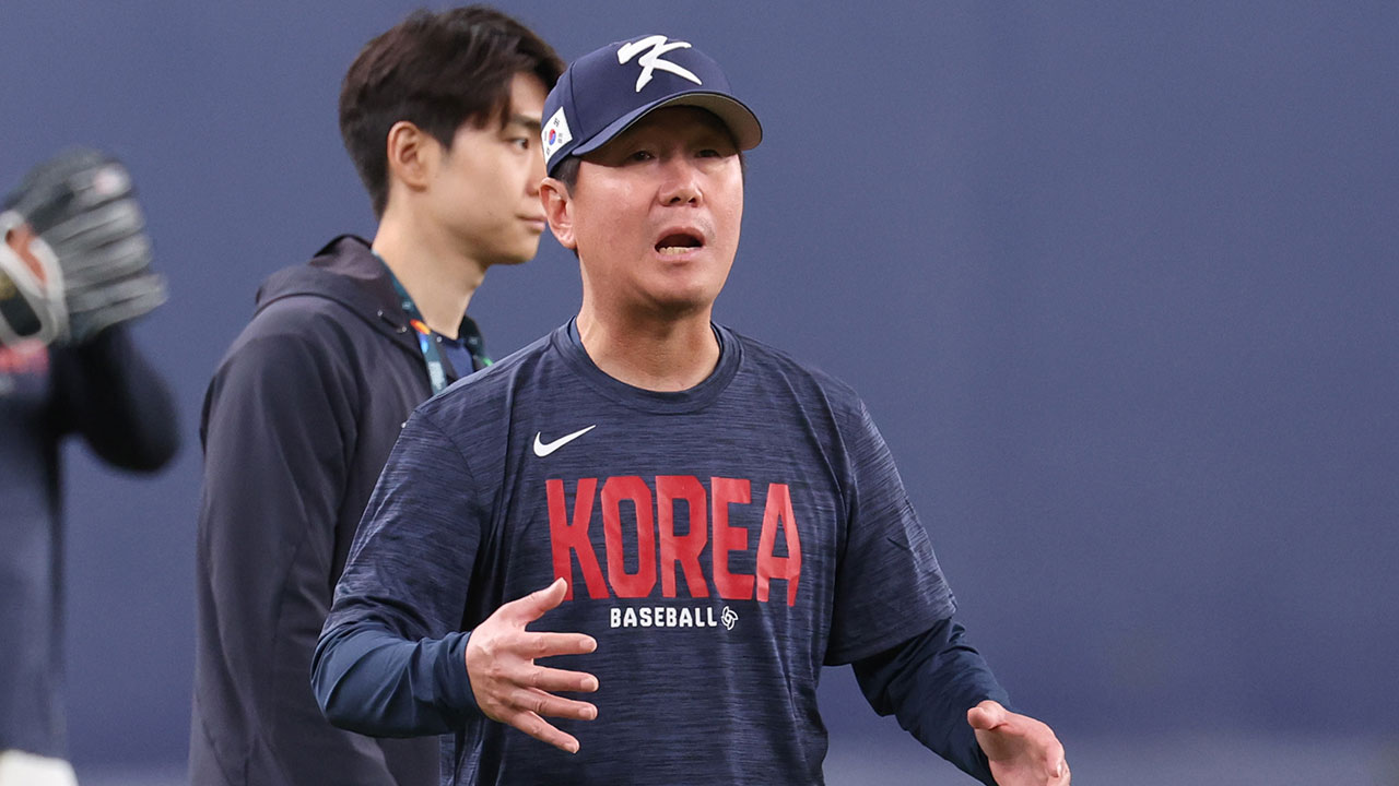 WBC 대표팀 류지현 감독, "일본팀 평가전서 곽빈·더닝 선발 투수로 시험"