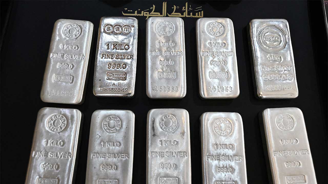 9% 폭락한 금값, 오늘 또 4%대 하락세‥은·백금 동반 약세