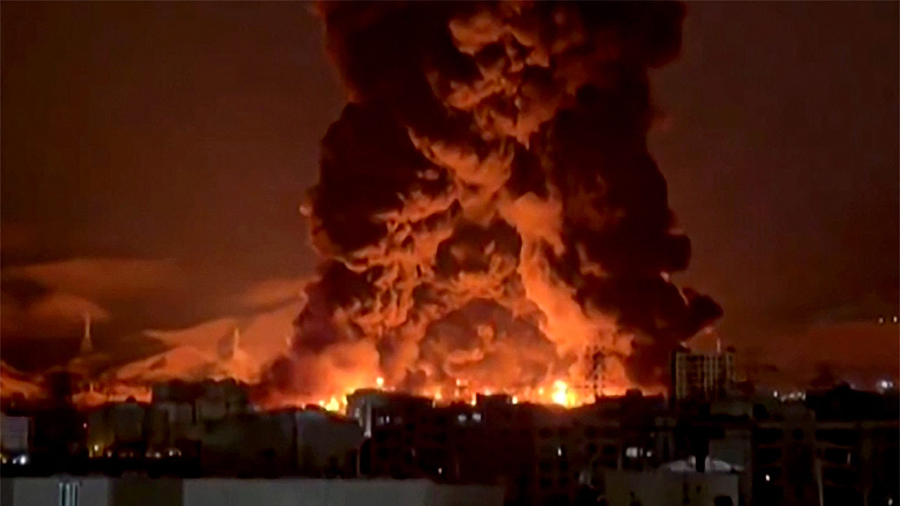 '적반하장' 미국 행정부, 이스라엘의 이란 석유저장고 폭격에 불만