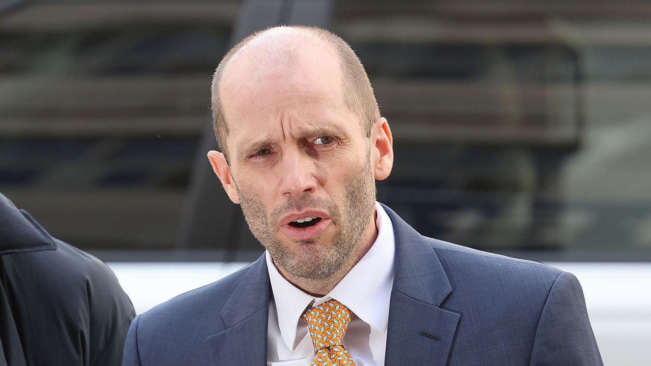 로저스 쿠팡 임시대표 61억 원 상당또 대규모 주식보상