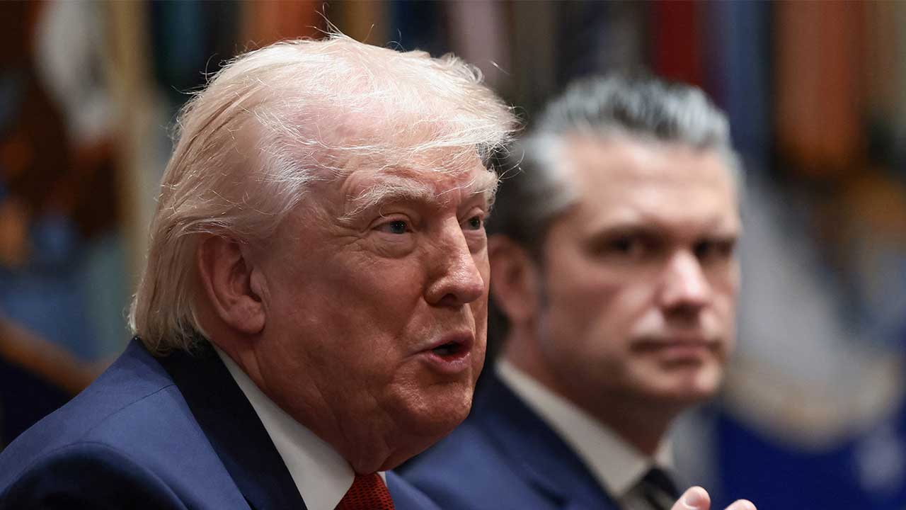 "미국 최고위 참모들, 트럼프에 '이란 인프라 시설 공격은 합법적'"