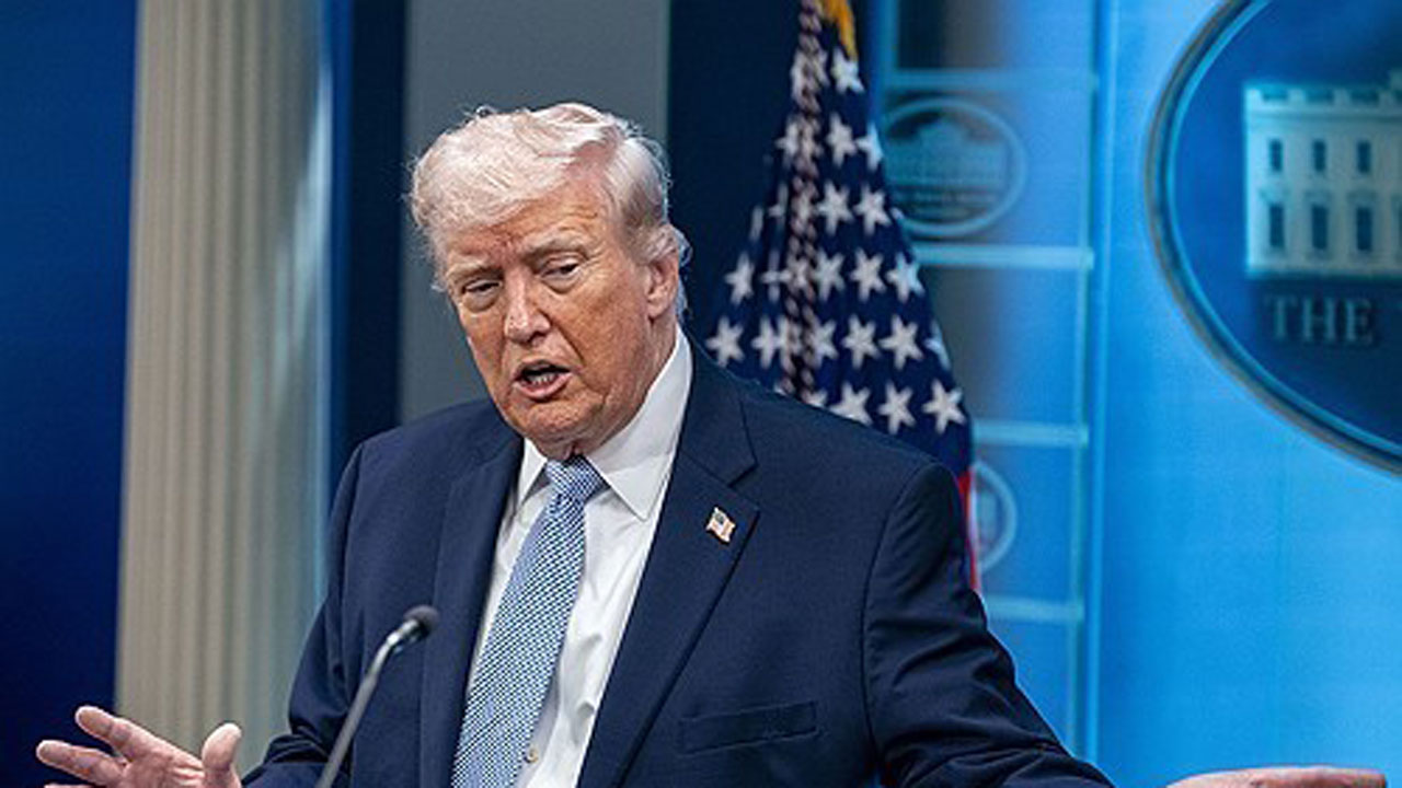 백악관 "트럼프 '문명 파괴' 발언 핵무기 시사 아냐"