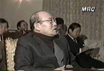 전두환 대통령 오늘 새벽 치안관계관과 군부대 시찰조정민