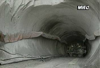 최첨단 방식의 터널 굴착기계 남산 쌍굴 굴착 공사천호진