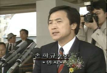 보궐선거 합동유세 차분한 반응김경중