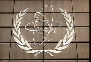 미국과 일본 IAEA 강명도씨의 회견 내용에 당혹박병용