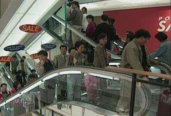 올 저축률 10년만에 최고치 소비줄어 좋지 않다유재용