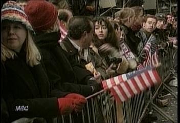 영상 뉴스 글렌 두번째 생환기념 퍼레이드