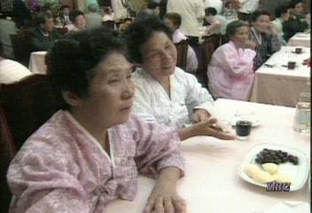 남쪽 이산가족들 고려호텔에서 가족 친척들 재회이선재