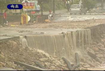 태풍루사속초시 12명 사망 실종 온통 진흙뻘 도시이일주