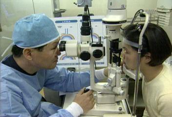 라식수술 눈부심 안구건조증 각막 돌출 등 부작용 증가김소영