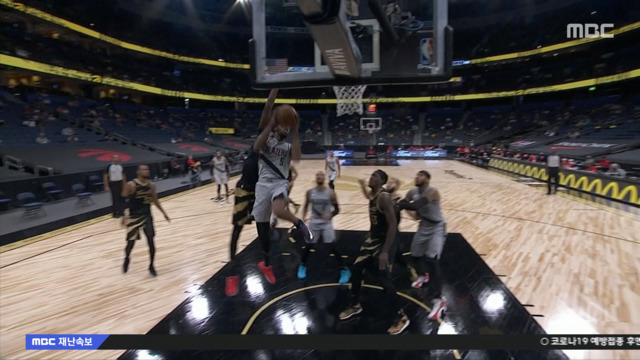 스포츠 영상 더블 클러치에 360도 회전까지