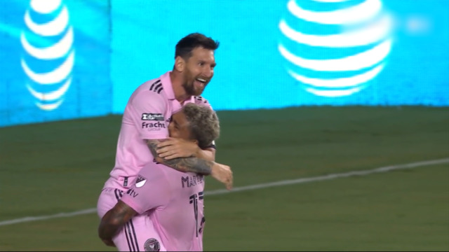 스포츠 영상 메시 또 멀티골발리슛이 예술이네