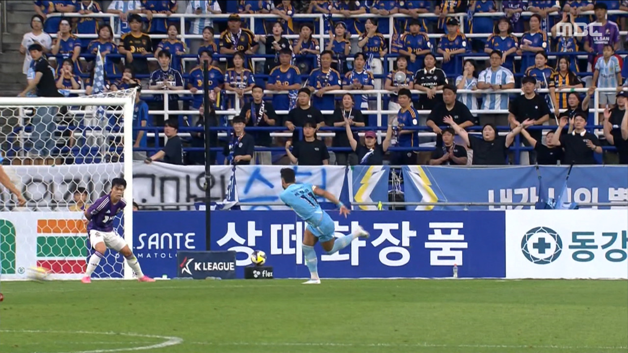 스포츠영상 세징야 환상 발리슛2경기 연속골