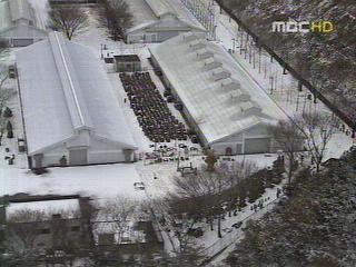 산 속의 비밀 보관소