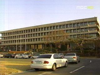 대학교수 탈락 도미노