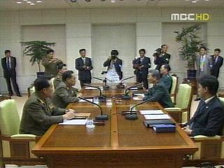 남북 군사실무회담 성과없이 종료1시간 반 동안 냉랭