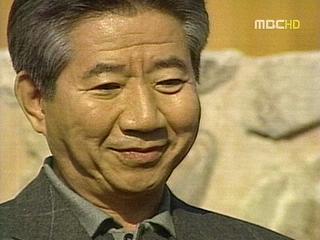 노무현 전 대통령 전격 절필 선언"홈페이지 문 닫겠다"