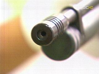 공기총 살해 잇따라구멍난 총기 관리