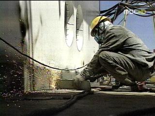 위험천만 용접기산소통 안전장치 미흡